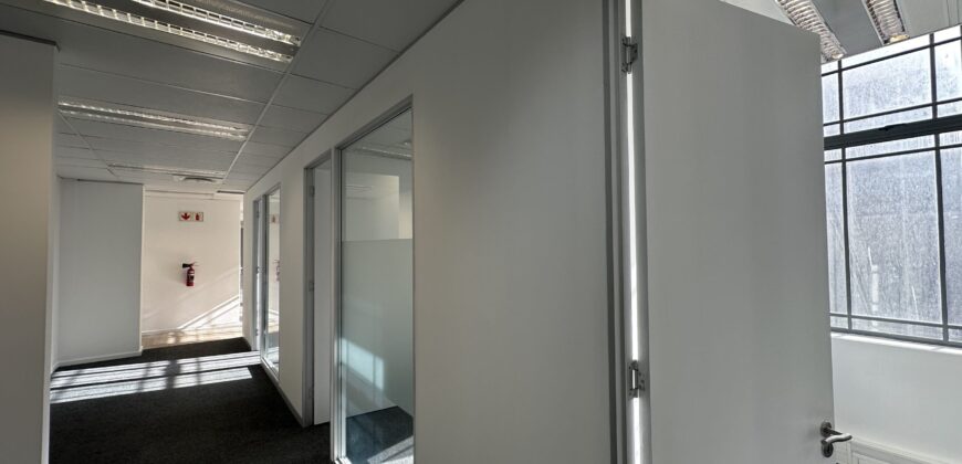 171 m² Office to Rent Cape Town City Center
