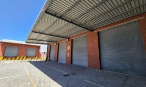 3,100 m² Warehouse to Rent Airport Industria I 28 Manhattan Drive