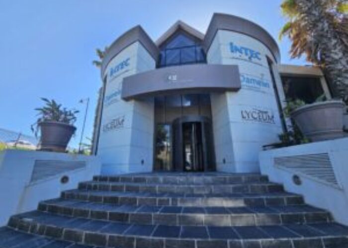 3,132 m² Office for Sale Century City I Boundary Road