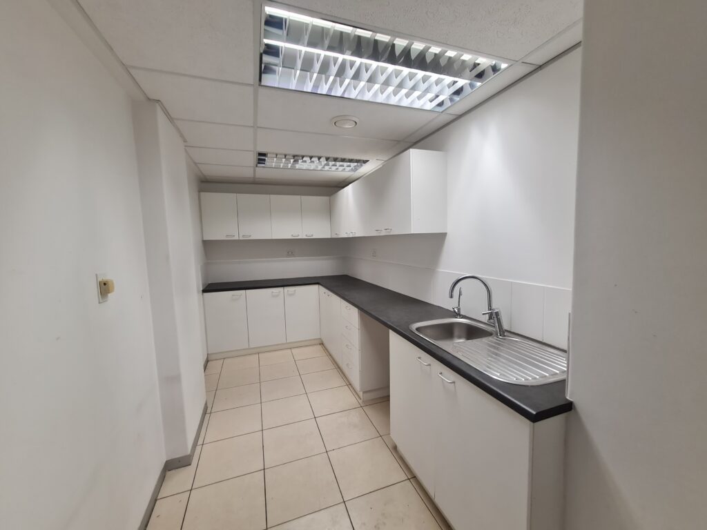 Boulevard Place - Office to Rent Century City