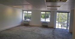 206 m² Office Space to Rent Waterfront The Nautica