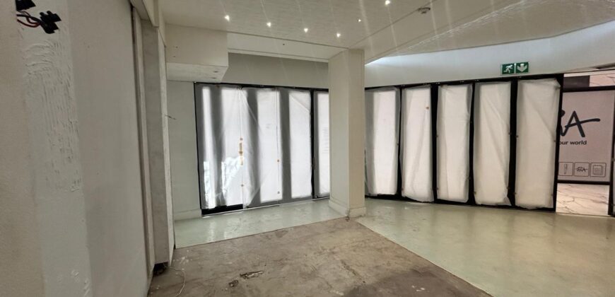 68 m² Retail Space to Rent Sea Point I Adelphi Center