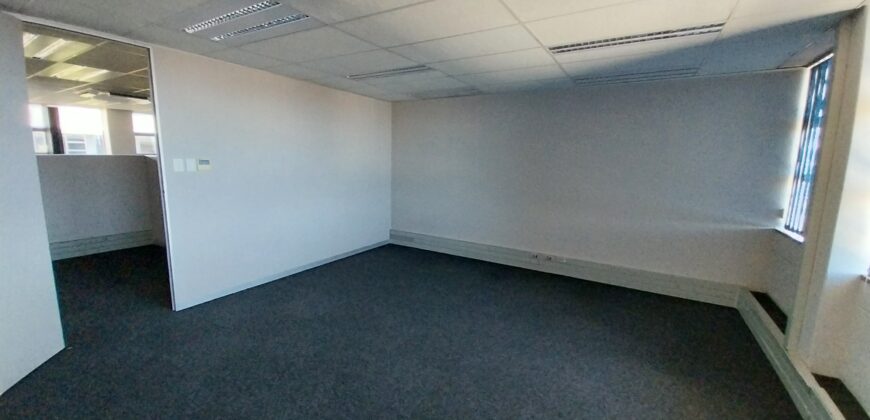 794 m² Office to Rent Bellville