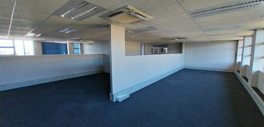 794 m² Office to Rent Bellville