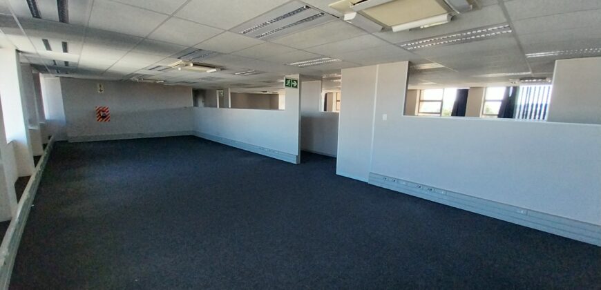 794 m² Office to Rent Bellville