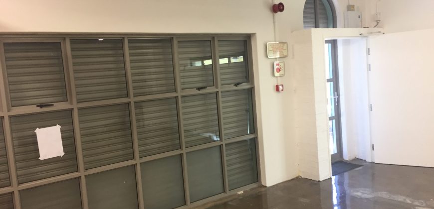 164 m² Office to Rent Woodstock