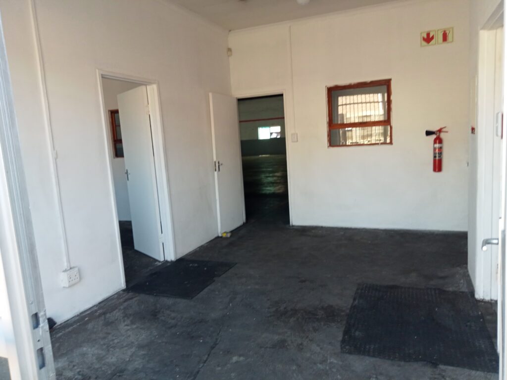 Warehouse to Rent Airport Industria