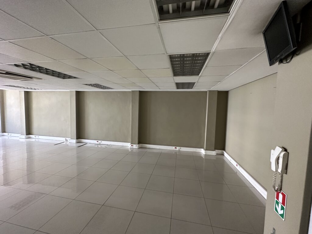 Office Space to Rent 110
