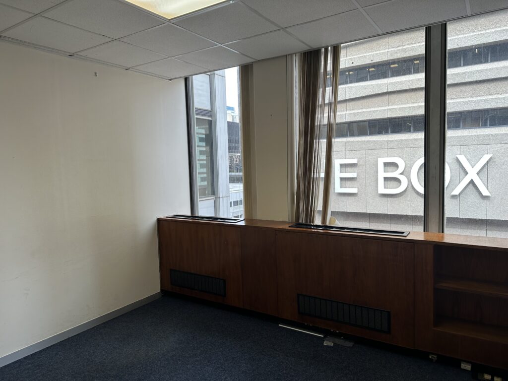 142 m² Office to Rent Cape Town CBD - Image 1