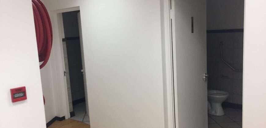 416 m² Office to Rent Cape Town CBD The Pinnacle Building