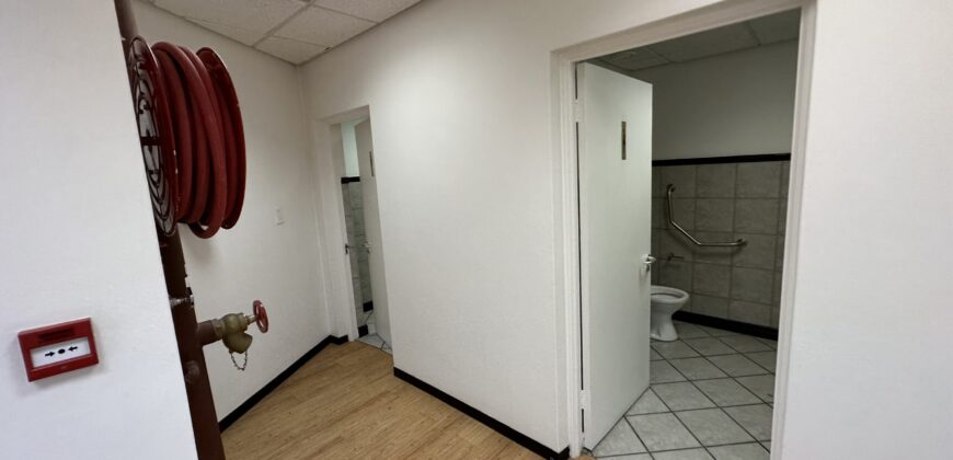 416 m² Office to Rent Cape Town CBD The Pinnacle Building