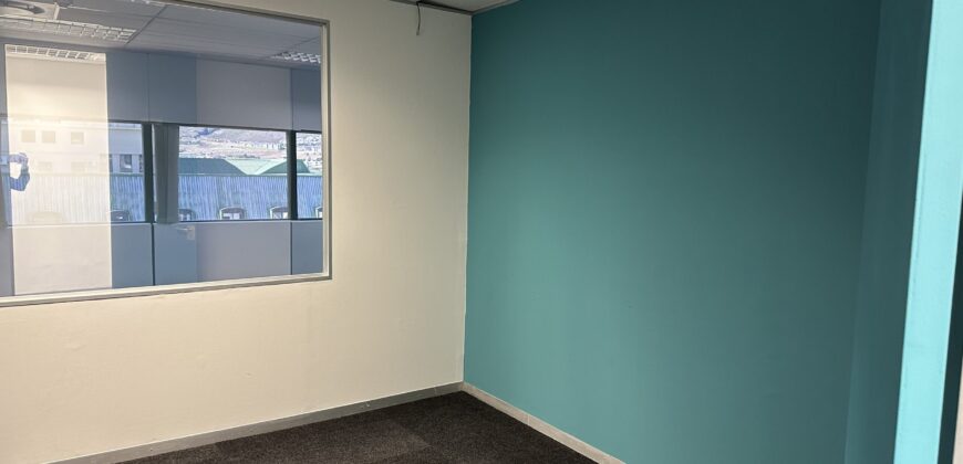 169 m² Office Space to Rent Cape Town CBD I The Box