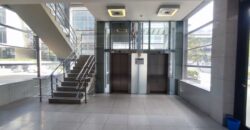 512 m² Office to Rent Woodstock