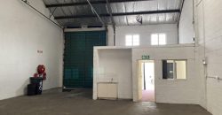 204 m² Warehouse to Airport Industria