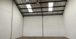 204 m² Warehouse to Airport Industria