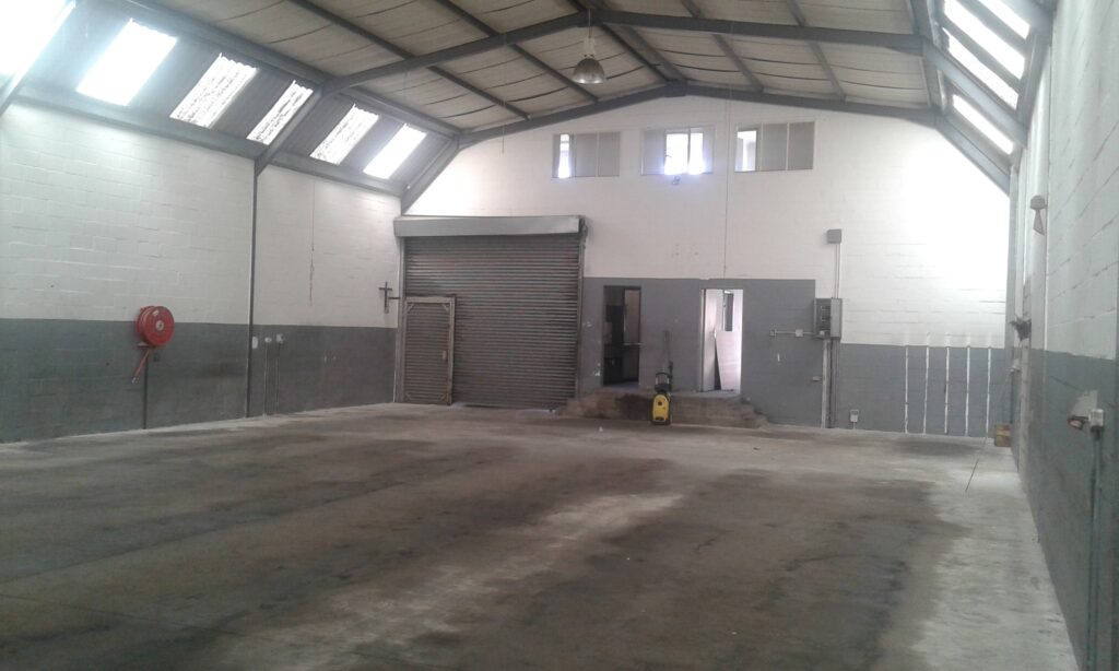 Warehouse to Rent Alternator Park, Montague Gardens