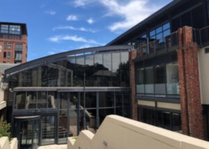 1,391 m² Office to Rent Gardens