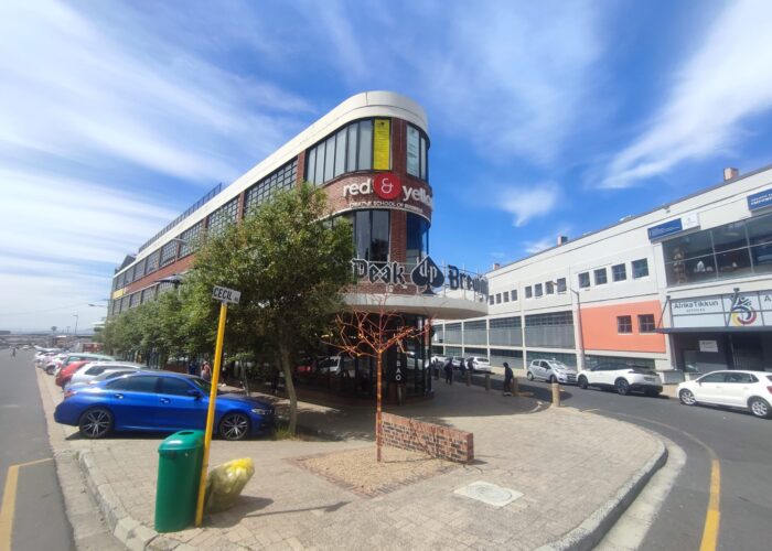 262 m² Office to Rent Salt River