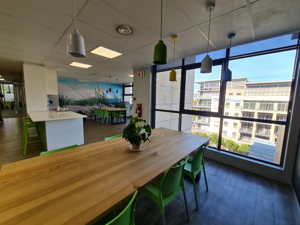 Avanti Building