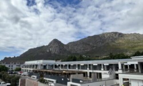 76 m² Retail to Rent Westlake
