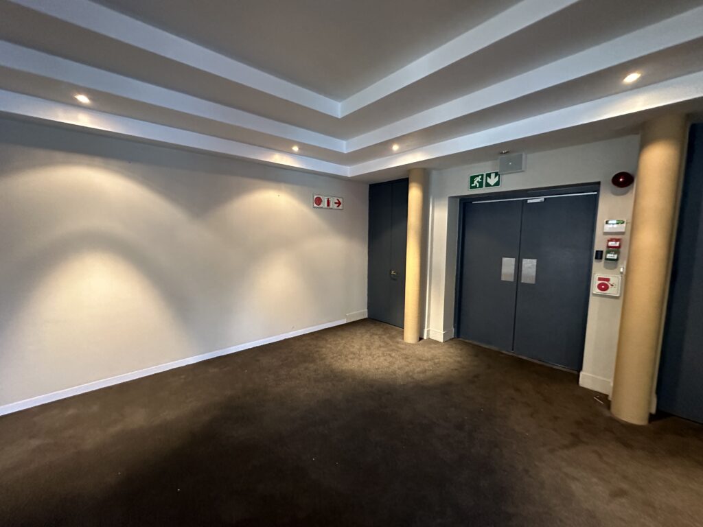 Office to Let - Merchant House