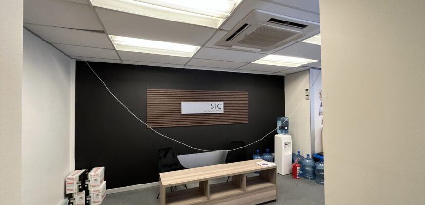 134 m² Office to Rent Pinelands