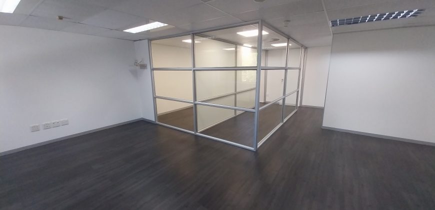 79 m² Office to Rent Claremont I Sunclare Building