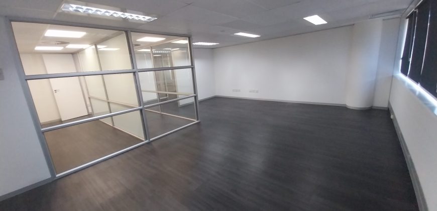 79 m² Office to Rent Claremont I Sunclare Building
