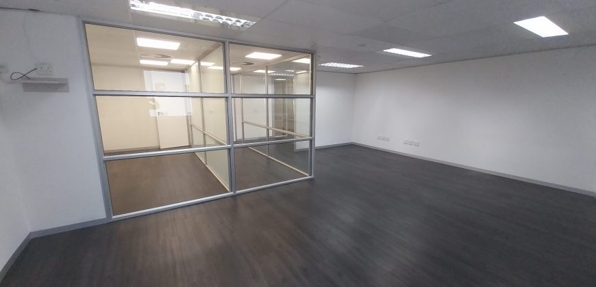 79 m² Office to Rent Claremont I Sunclare Building