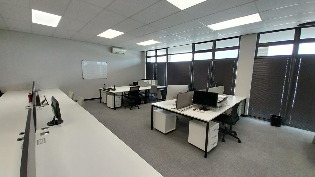 M5 Business Park