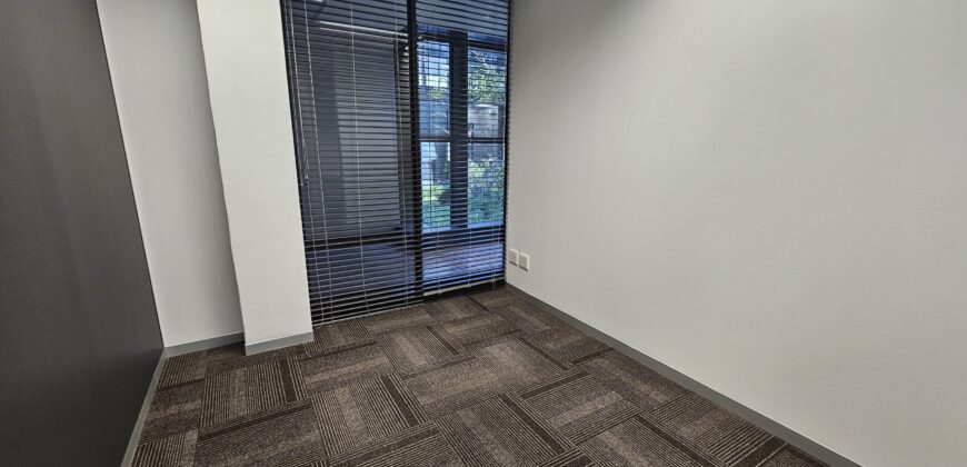 221 m² Office to Rent Stellenbosch I The Vineyards