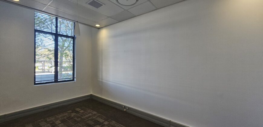 221 m² Office to Rent Stellenbosch I The Vineyards