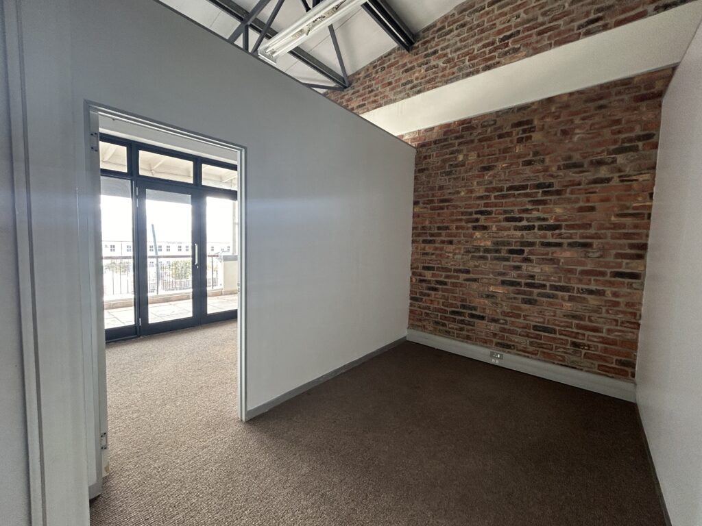 Office to Rent Westlake Lifestyle Center