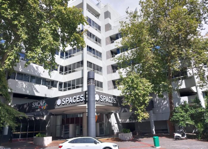 601 m² Office to Rent Claremont
