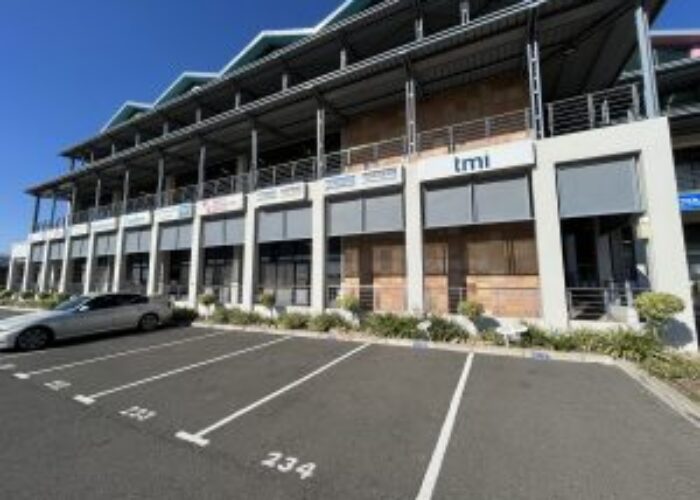 368 m² Office to Rent Maitland