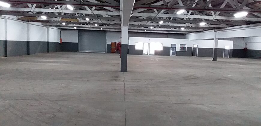 1,558 m² Warehouse to Rent Epping Industria