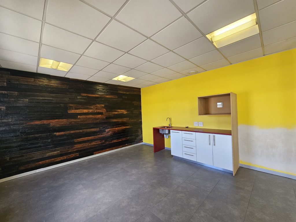 Office to Rent The Estuaries - Century City