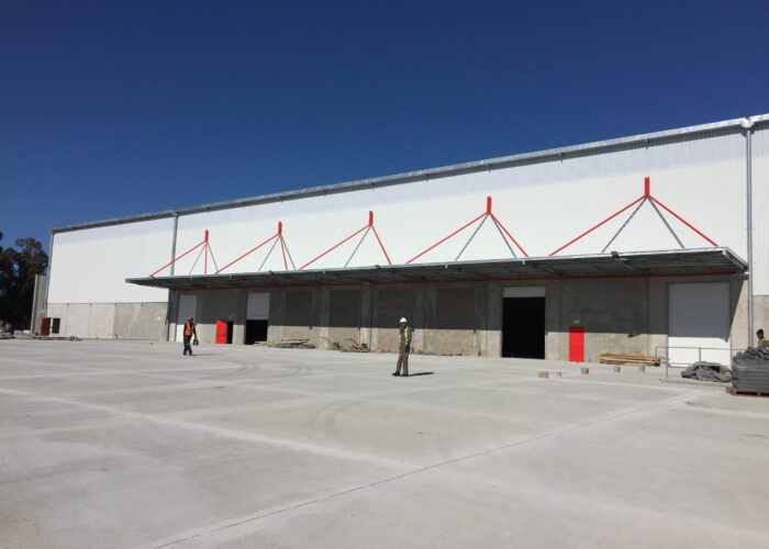 7,572 m² Warehouse to Rent Bellville South