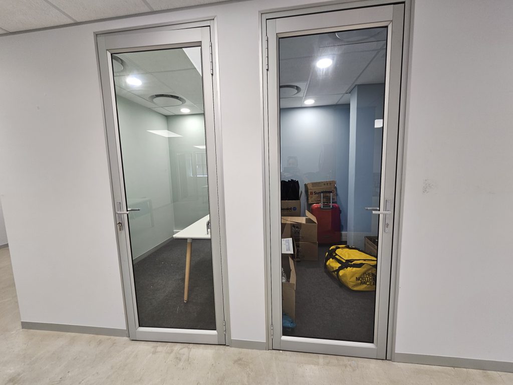 Office to Rent Centennial Place