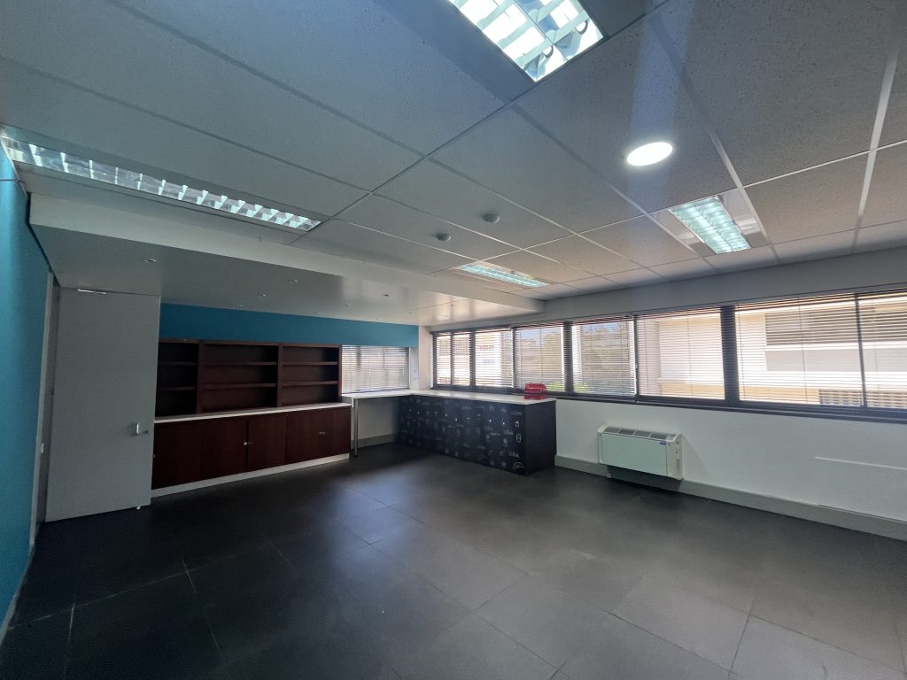 Office to Rent Golf Park, Mowbray