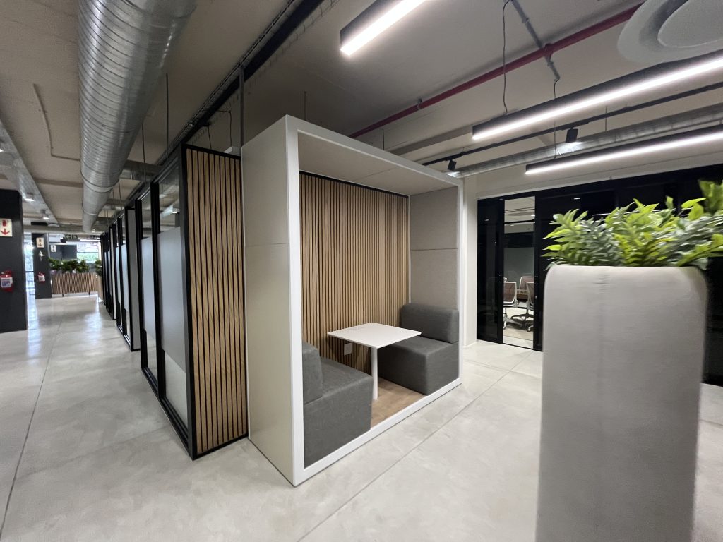 Black River Park - Offices to Rent Observatory