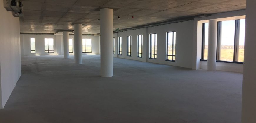 930 m² Office to Rent Century City
