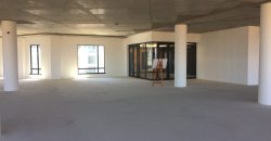 930 m² Office to Rent Century City