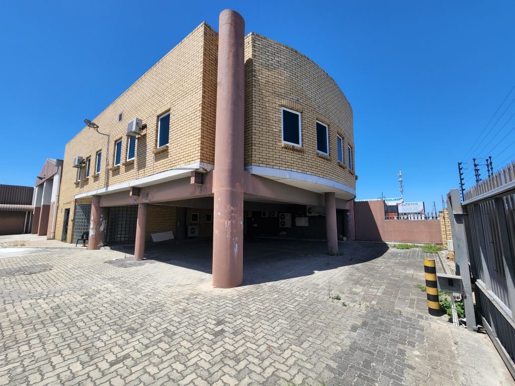 84 Connaught Road