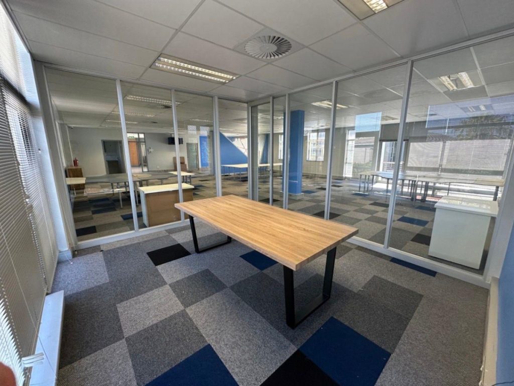 Office to Rent Century City - Hyde Park House