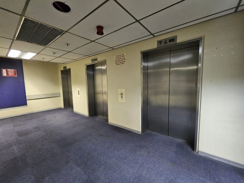 10 Christiaan Barnard Street