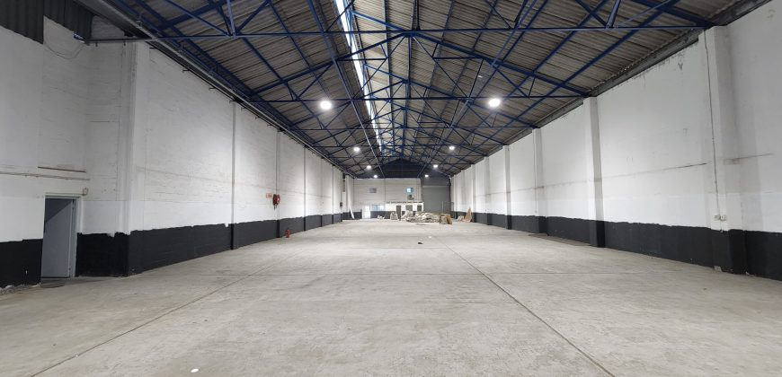 1,972 m² Warehouse to Rent Beaconvale I 16 Duiker Street