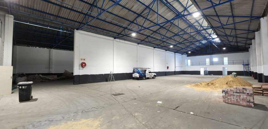 1,972 m² Warehouse to Rent Beaconvale I 16 Duiker Street