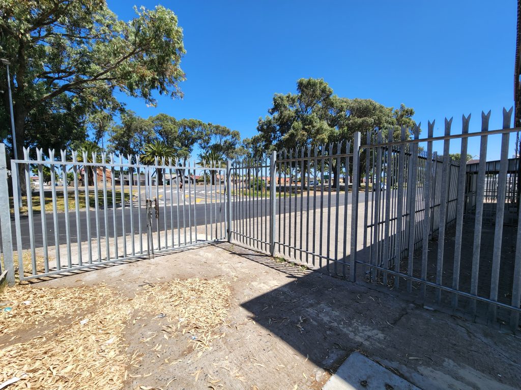 16 Duiker Street, Parow