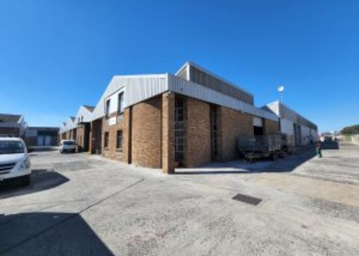 270 m² Warehouse to Rent Epping Industria